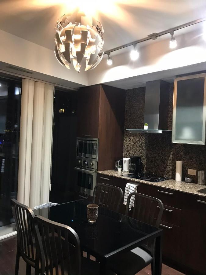 Stylish Condos โตรอนโต ภายนอก รูปภาพ